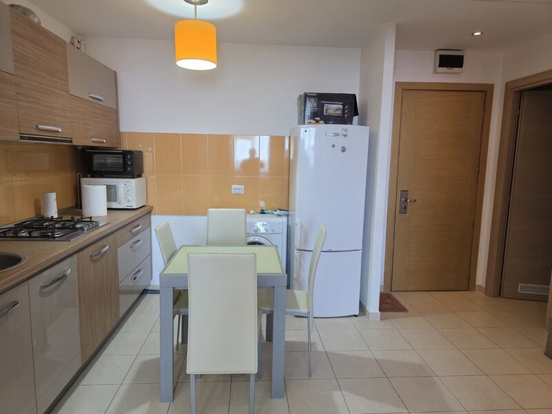 Vitan Barzesti 7D, chiar in complex Rin Grand Hotel,