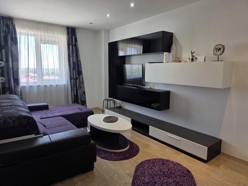 Vitan Barzesti 7D, chiar in complex Rin Grand Hotel,