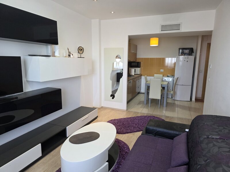 Vitan Barzesti 7D, chiar in complex Rin Grand Hotel,